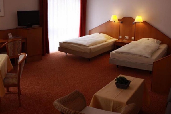 Aviva Apartment-Hotel (Groß-Zimmern)